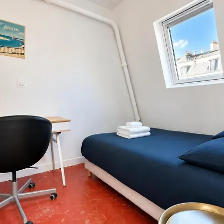 1br In Vibrant Latin Quarter With Netflix